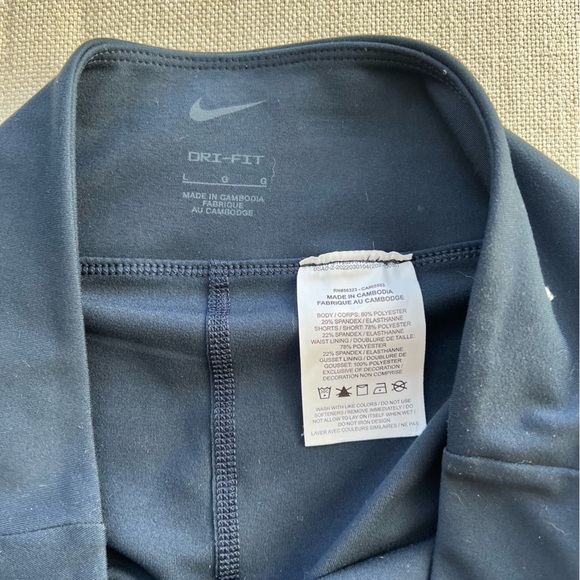 NIKE Dri-Fit Advantage Womens Golf Skirt - Picture 15 of 16